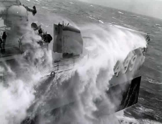 Renshaw in heavy seas
